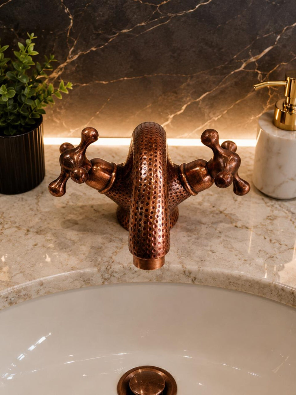 Hammered Copper Bathroom Faucet | Single Hole Gooseneck Vanity Tap with Cross Handles