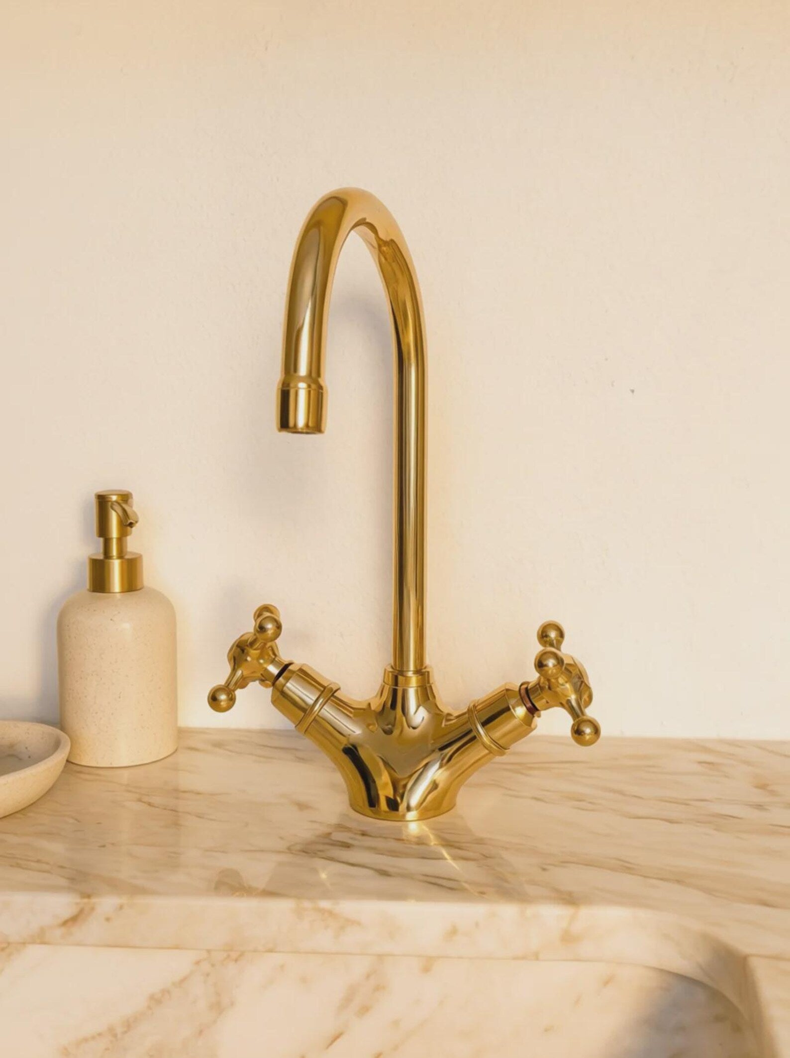 Unlacquered Brass Single Hole Kitchen Faucet | Swivel Spout Sink Bar Tap